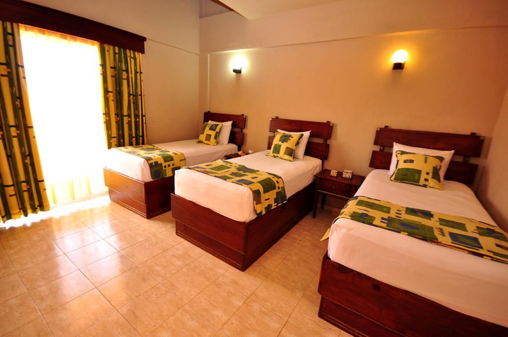 Hotel & Casino Flamboyan Punta Cana Rum bild